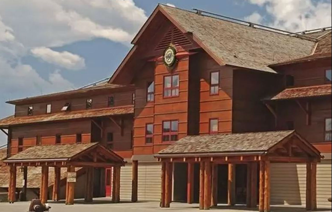 Old Faithful Snow Lodge 외부 사진